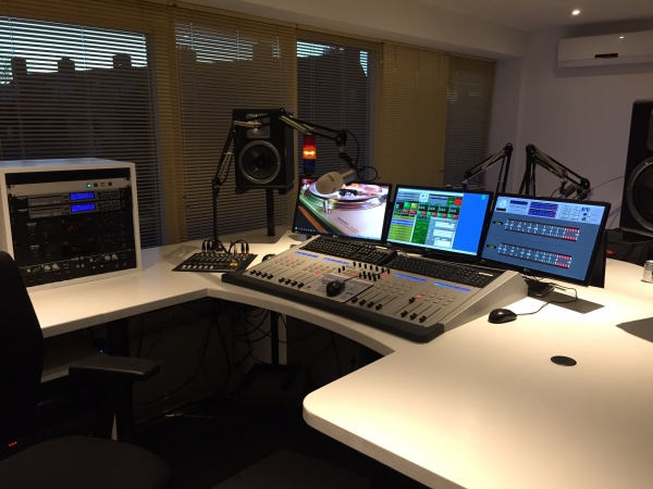 Verhuizing Studio - Zender Rick FM